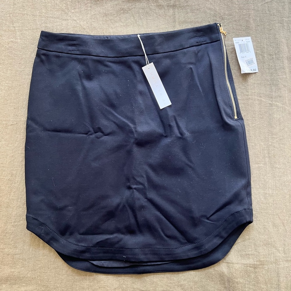 Trina Turk casual black skirt
